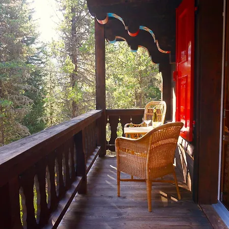 Surselva Apartment